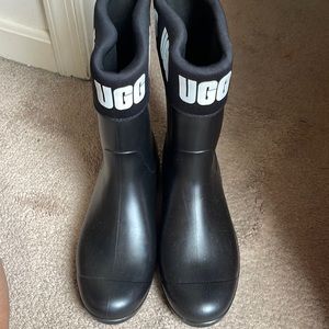 UGG Rainboots